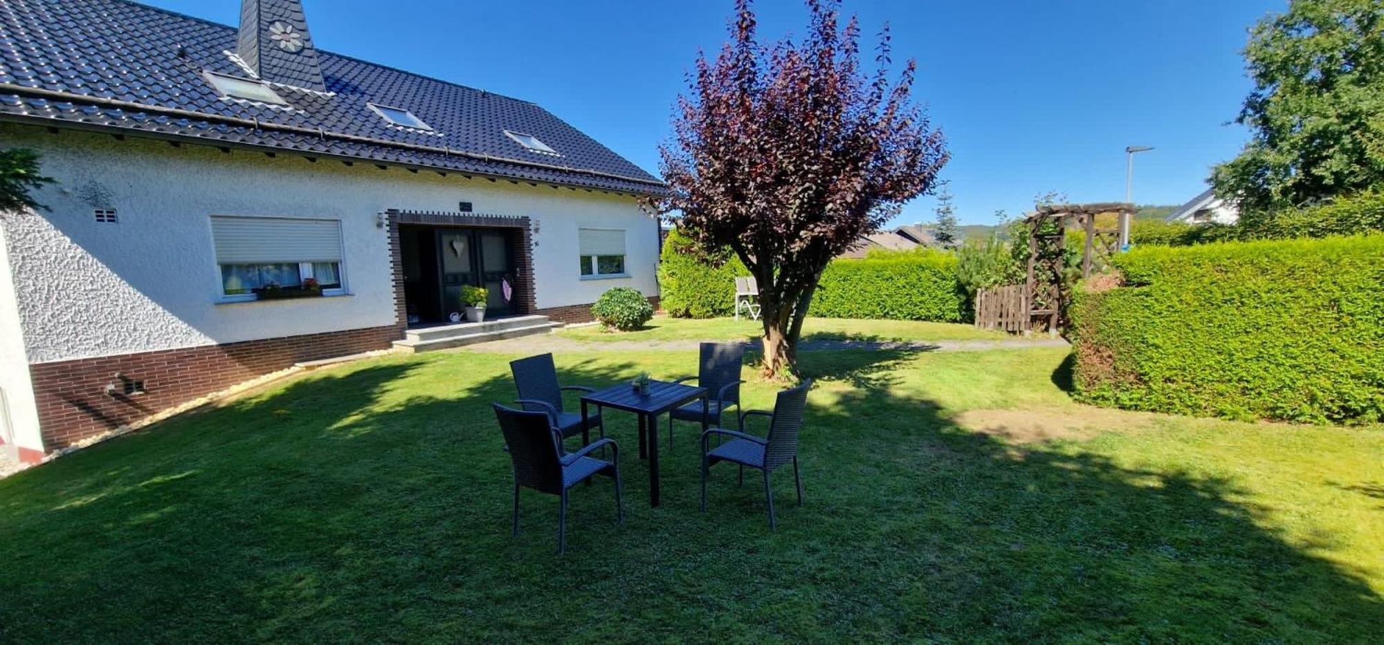 Fewo Hoheeifel, 1 Haus Mit 2 Apartments 5 Schlafzimmer In Kelberg Naehe Nuerburgring المظهر الخارجي الصورة
