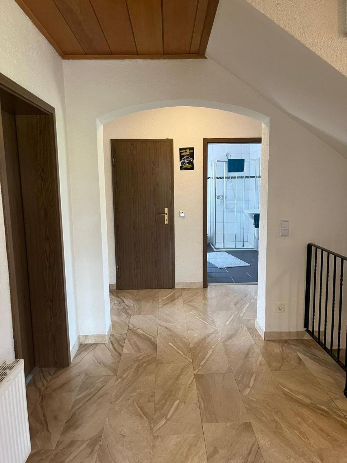 Fewo Hoheeifel, 1 Haus Mit 2 Apartments 5 Schlafzimmer In Kelberg Naehe Nuerburgring الغرفة الصورة