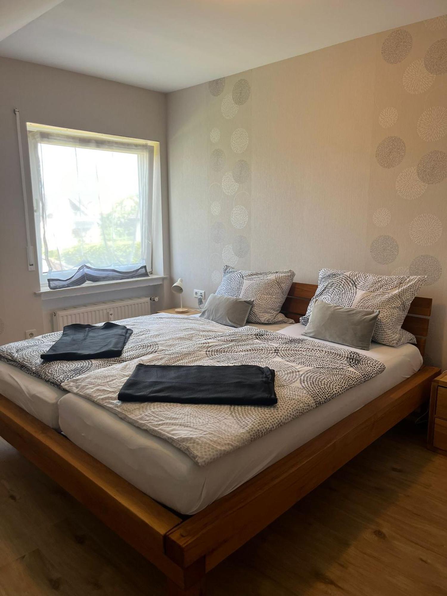 Fewo Hoheeifel, 1 Haus Mit 2 Apartments 5 Schlafzimmer In Kelberg Naehe Nuerburgring المظهر الخارجي الصورة